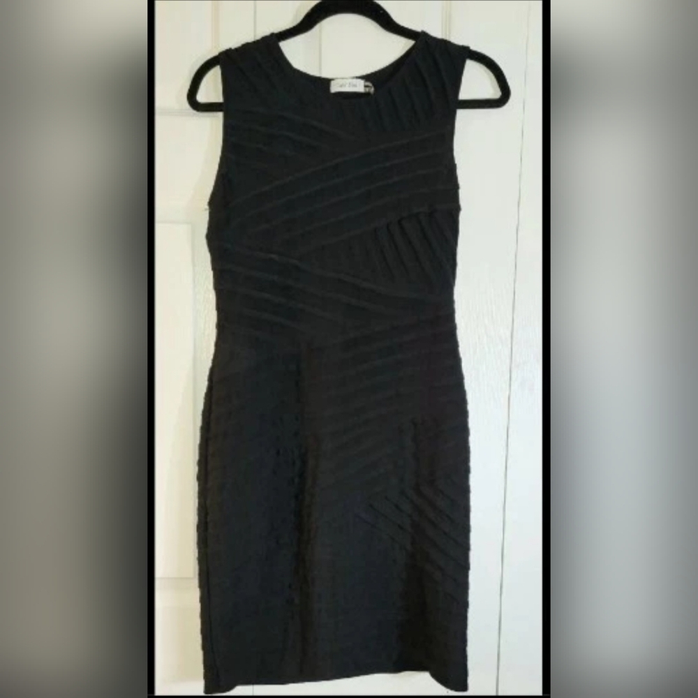 Calvin Klein Y2K Black Round Neck Ribbed Sleeveless Pullover Dress Size 6